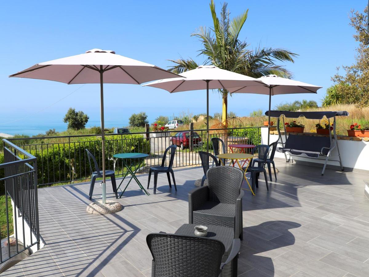 Assabinirica Bed & Breakfast Acquedolci Exterior foto